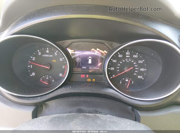 KNDMB5C12H6282311 2017 KIA SEDONA Белый Вид задних сидений