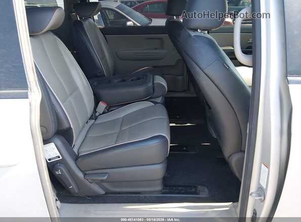 KNDMB5C12H6282311 2017 KIA SEDONA Белый Вид наклейки с VIN-кодом