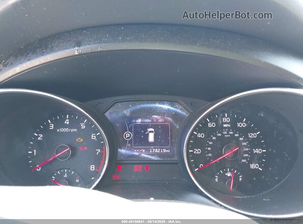 KNDMB5C12H6328171 2017 KIA SEDONA Коричневый Вид задних сидений