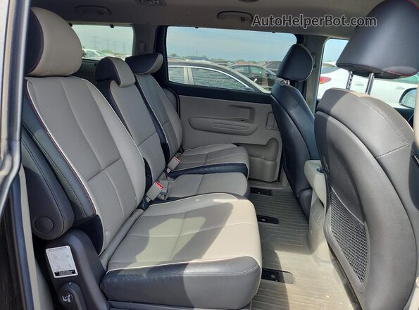 KNDMB5C12J6378834 2018 KIA SEDONA Brown 