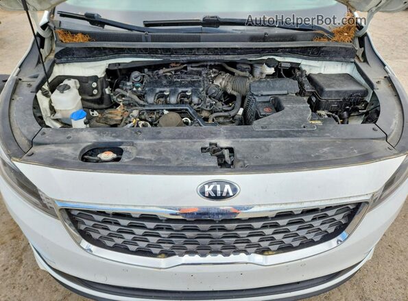 KNDMB5C12L6578194 2020 KIA SEDONA White Սալոնի հետևի տեսք