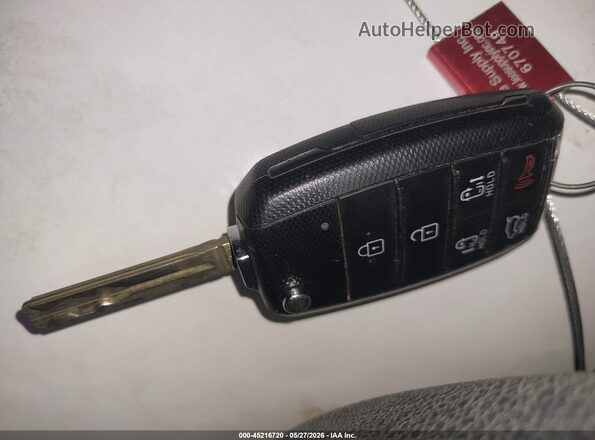 KNDMB5C13K6549740 2019 KIA SEDONA White Առջևի վահանակի տեսք