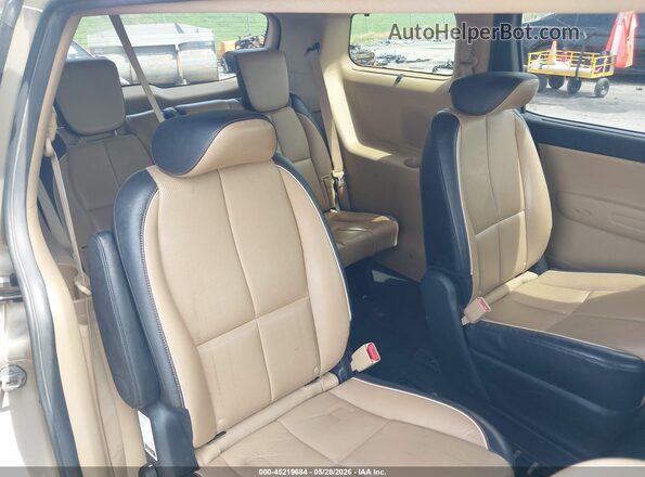 KNDMB5C14H6267468 2017 KIA SEDONA Beige VIN კოდის სტიკერის ხედი