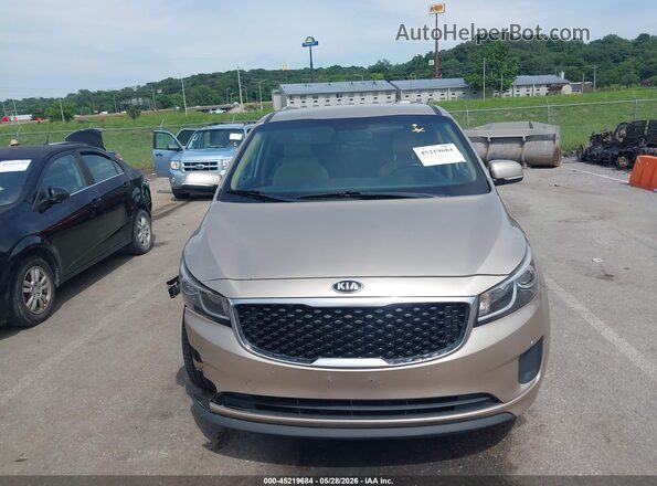 KNDMB5C14H6267468 2017 KIA SEDONA Beige ხელსაწყოთა პანელის ხედი