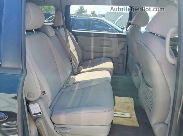 KNDMB5C15G6157236 2016 KIA SEDONA Black უკანა სალონის ხედი