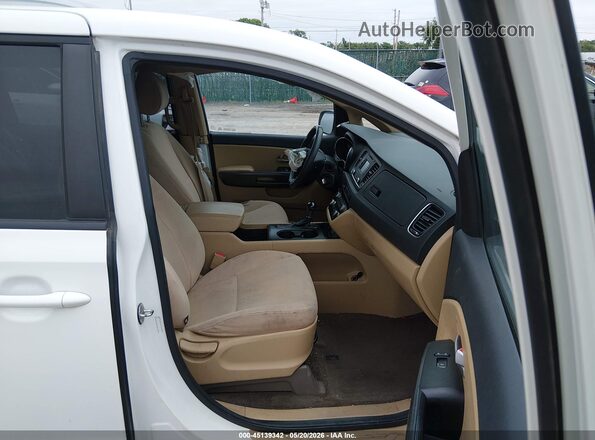 KNDMB5C16G6099234 2016 KIA SEDONA Белый Вид салона спереди