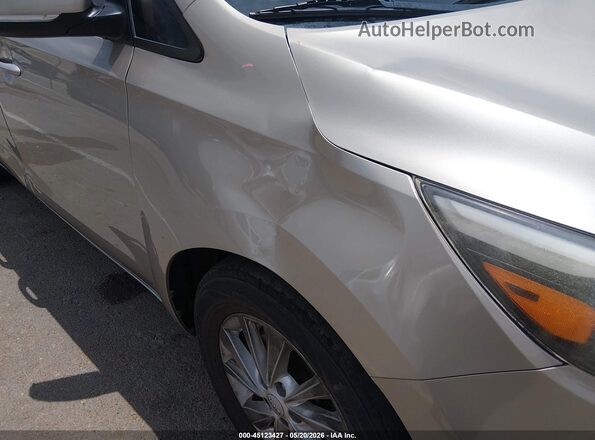 KNDMB5C16G6111026 2016 KIA SEDONA Gold Widok wnętrza 360 stopni