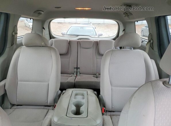 KNDMB5C16G6163238 2016 KIA SEDONA Серебряный Вид задних сидений