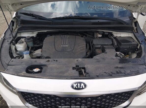 KNDMB5C16H6327038 2017 KIA SEDONA White Widok z tyłu