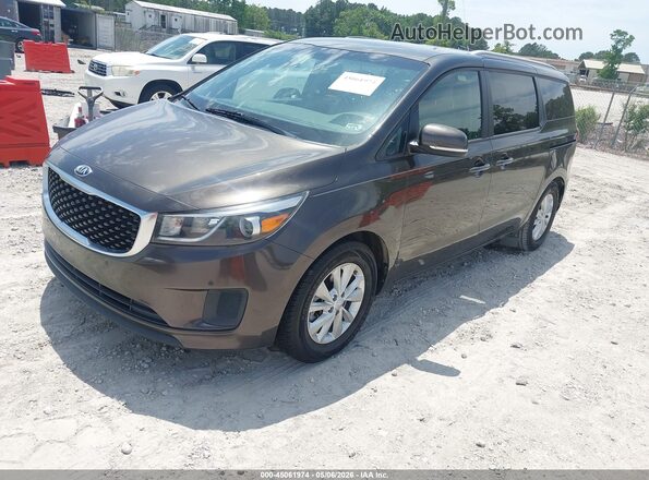 KNDMB5C16J6363432 2018 KIA SEDONA Коричневый Передняя левая четверть