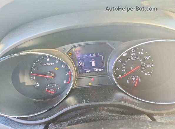 KNDMB5C17H6292526 2017 KIA SEDONA Белый Вид щитка приборов