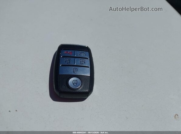 KNDMB5C17H6340493 2017 KIA SEDONA White წინა პანელის ხედი