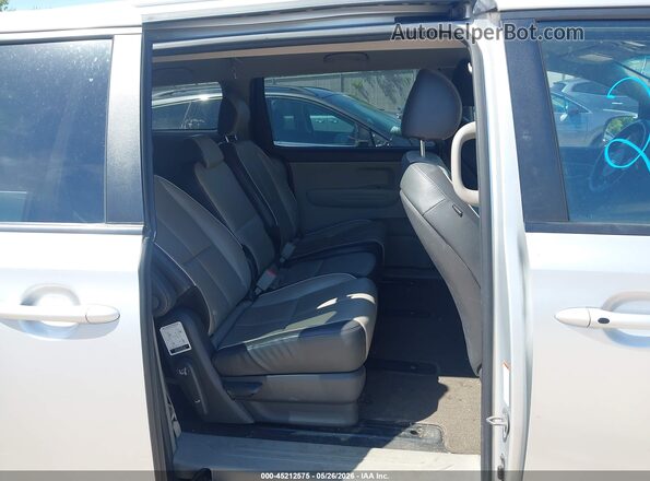 KNDMB5C18G6209569 2016 KIA SEDONA Silver 