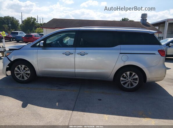 KNDMB5C18H6254237 2017 KIA SEDONA Silver 