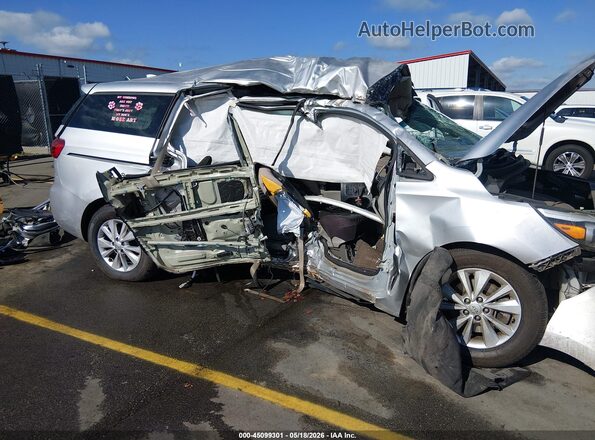 KNDMB5C19H6218377 2017 KIA SEDONA Gray Widok z przodu