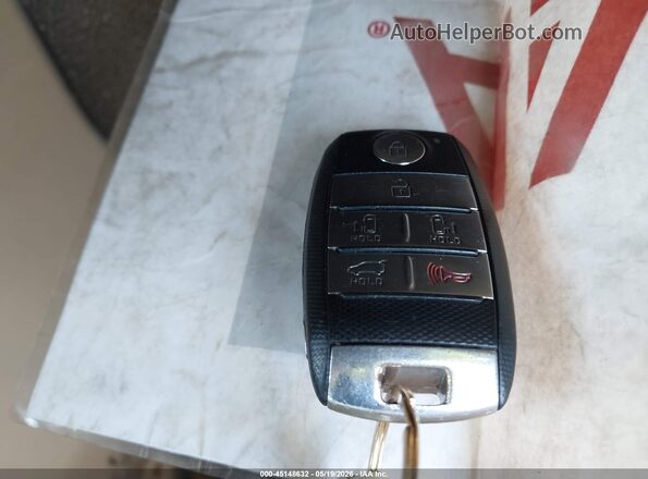KNDMB5C19H6284346 2017 KIA SEDONA Gray წინა პანელის ხედი