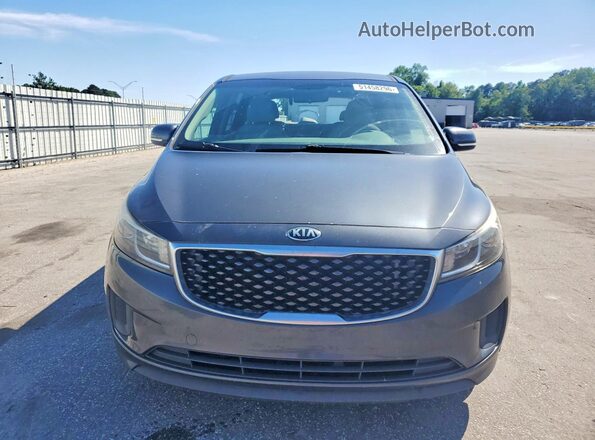 KNDMB5C19H6306362 2017 KIA SEDONA Gray Widok z przodu