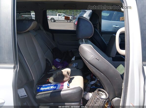 KNDMB5C19L6576054 2020 KIA SEDONA Silver Vista de la etiqueta del VIN