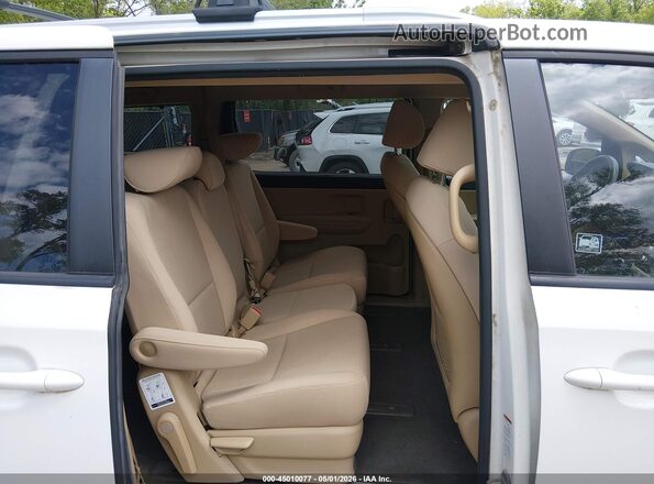 KNDMB5C1XG6090830 2016 KIA SEDONA White Widok naklejki z numerem VIN