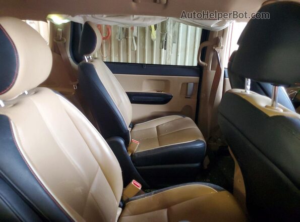 KNDMC5C14G6139470 2016 KIA SEDONA Черный Вид задней части салона