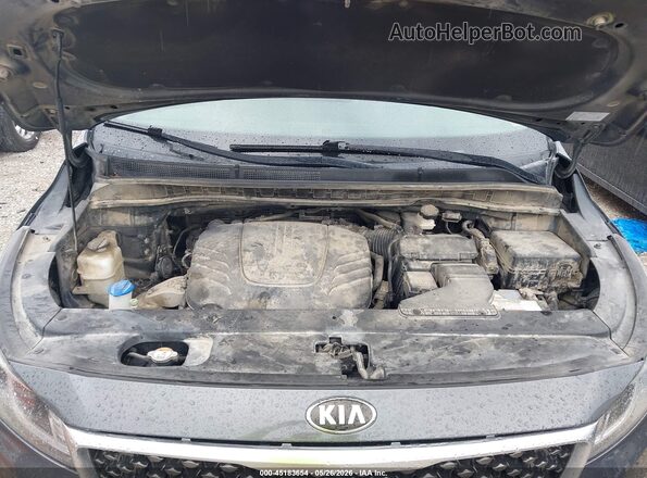 KNDMC5C14H6325415 2017 KIA SEDONA Gray უკანა ხედი