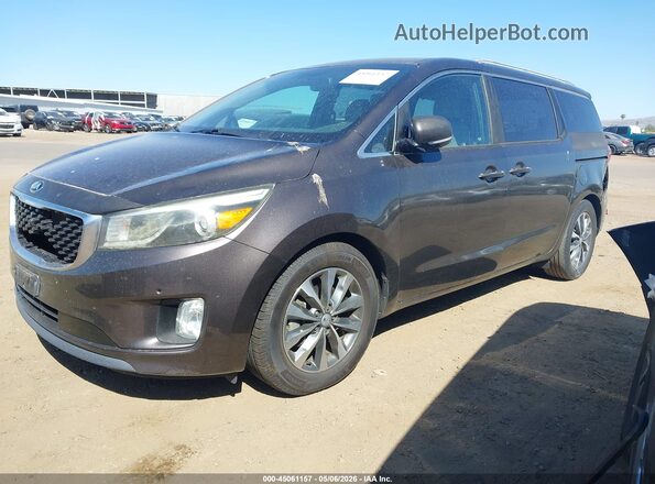 KNDMC5C16G6144122 2016 KIA SEDONA Brown Передня ліва чверть