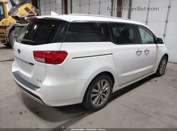 KNDME5C15J6359668 2018 KIA SEDONA Белый Задняя правая четверть
