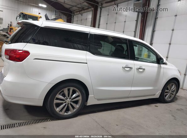 KNDME5C15J6359668 2018 KIA SEDONA Белый Вид задней части салона