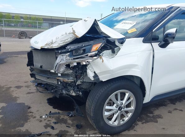 KNDNB4H30P6194963 2023 KIA CARNIVAL MPV White 