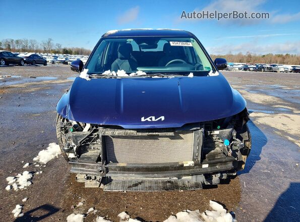 KNDNB4H35P6195204 2023 KIA CARNIVAL Синий Вид спереди