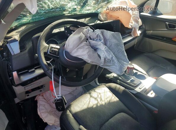 KNDNB4H35R6433071 2024 KIA CARNIVAL Black 