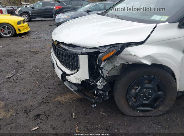 KNDNB5K32S6519250 2025 KIA CARNIVAL MPV White Widok z przodu