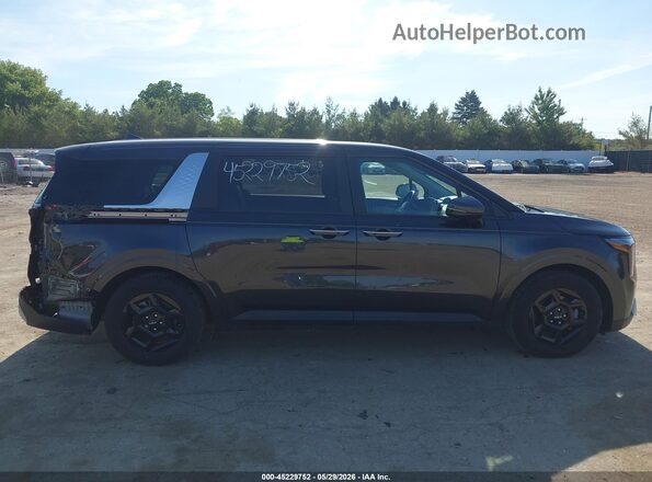 KNDNB5K33S6484640 2025 KIA CARNIVAL MPV Black Панорамний вид салону 360°