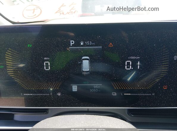 KNDNB5KA3T6130830 2026 KIA CARNIVAL MPV HYBRID Темно-бордовый Вид задней части салона