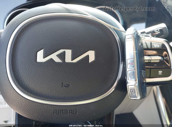 KNDNC5H35P6203563 2023 KIA CARNIVAL MPV White Vista del salpicadero