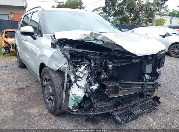 KNDNC5KA2T6092598 2026 KIA CARNIVAL MPV HYBRID Silver Вид спереду