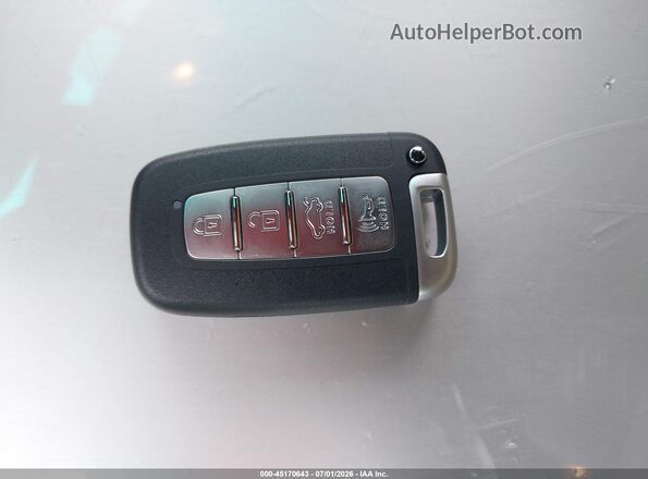 KNDNE5H30N6079662 2022 KIA CARNIVAL MPV Черный Вид панели приборов