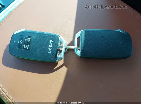 KNDNE5H35N6135028 2022 KIA CARNIVAL MPV Black Dashboard view
