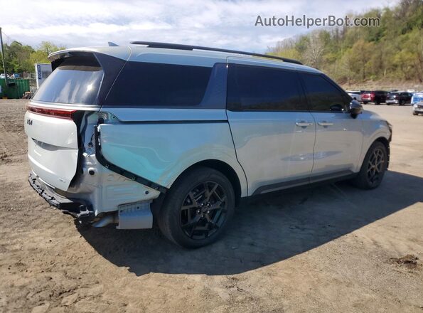 KNDNE5KA4S6050118 2025 KIA CARNIVAL Silver Trasero derecho