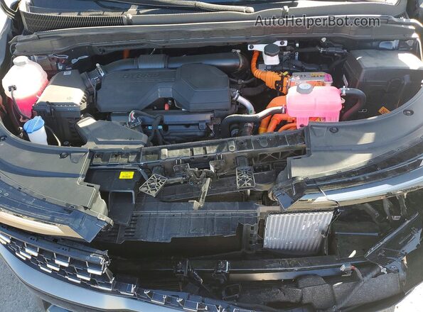 KNDNE5KA8T6124528 2026 KIA CARNIVAL Black Engine compartment view