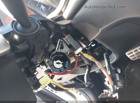 KNDP63AC2L7778304 2020 KIA SPORTAGE White Dashboard view