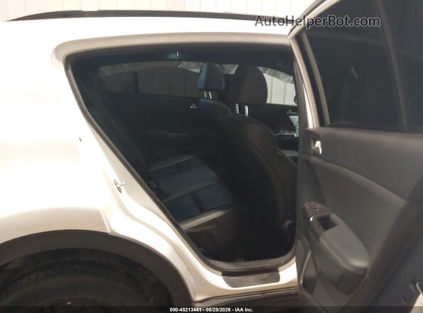 KNDP6CAC4N7961237 2022 KIA SPORTAGE Белый Вид наклейки с VIN-кодом