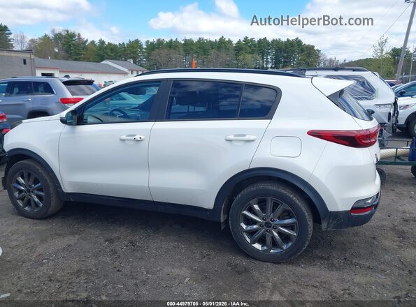 KNDP6CAC6N7016628 2022 KIA SPORTAGE White 