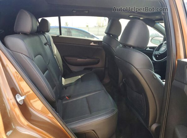KNDP6CAC8L7637835 2020 KIA SPORTAGE Gold Սալոնի հետևի տեսք
