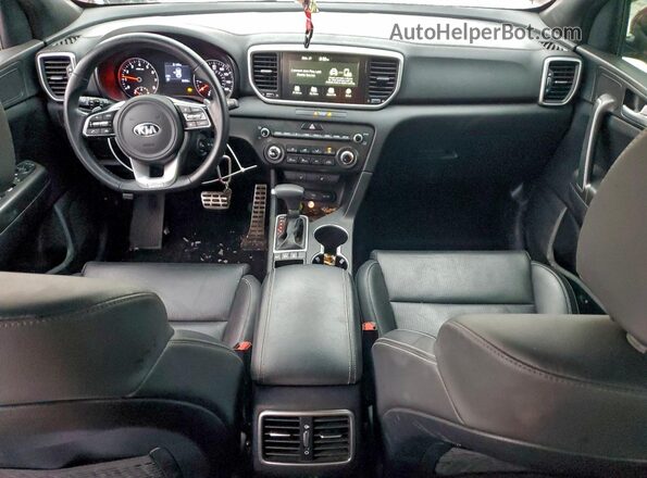 KNDP6CAC8L7652092 2020 KIA SPORTAGE Red Dashboard view