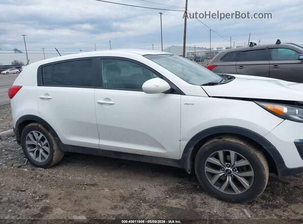 KNDPBCAC5G7811426 2016 KIA SPORTAGE White 