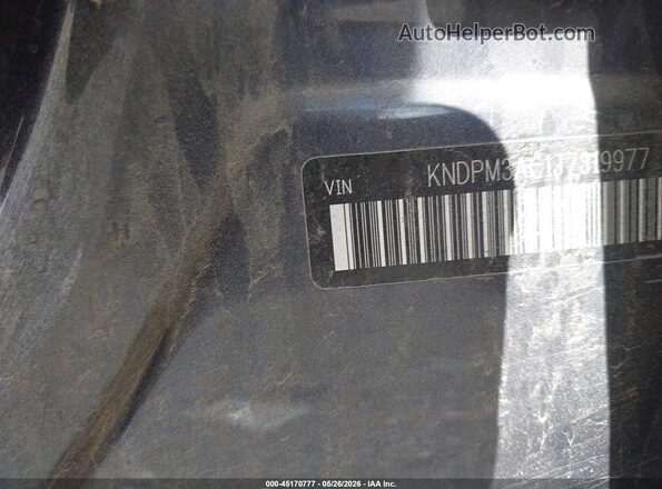 KNDPM3AC1J7319977 2018 KIA SPORTAGE Blue Engine compartment view