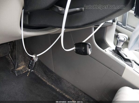 KNDPM3AC2K7506498 2019 KIA SPORTAGE Синий Вид панели приборов
