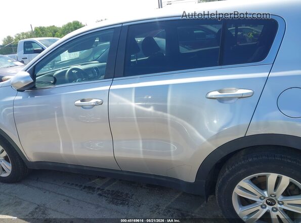 KNDPM3AC3J7485871 2018 KIA SPORTAGE Silver 360 interior view