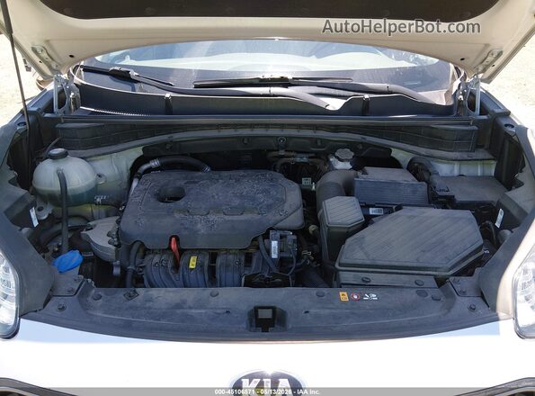 KNDPM3AC5J7362296 2018 KIA SPORTAGE Silver Rear view